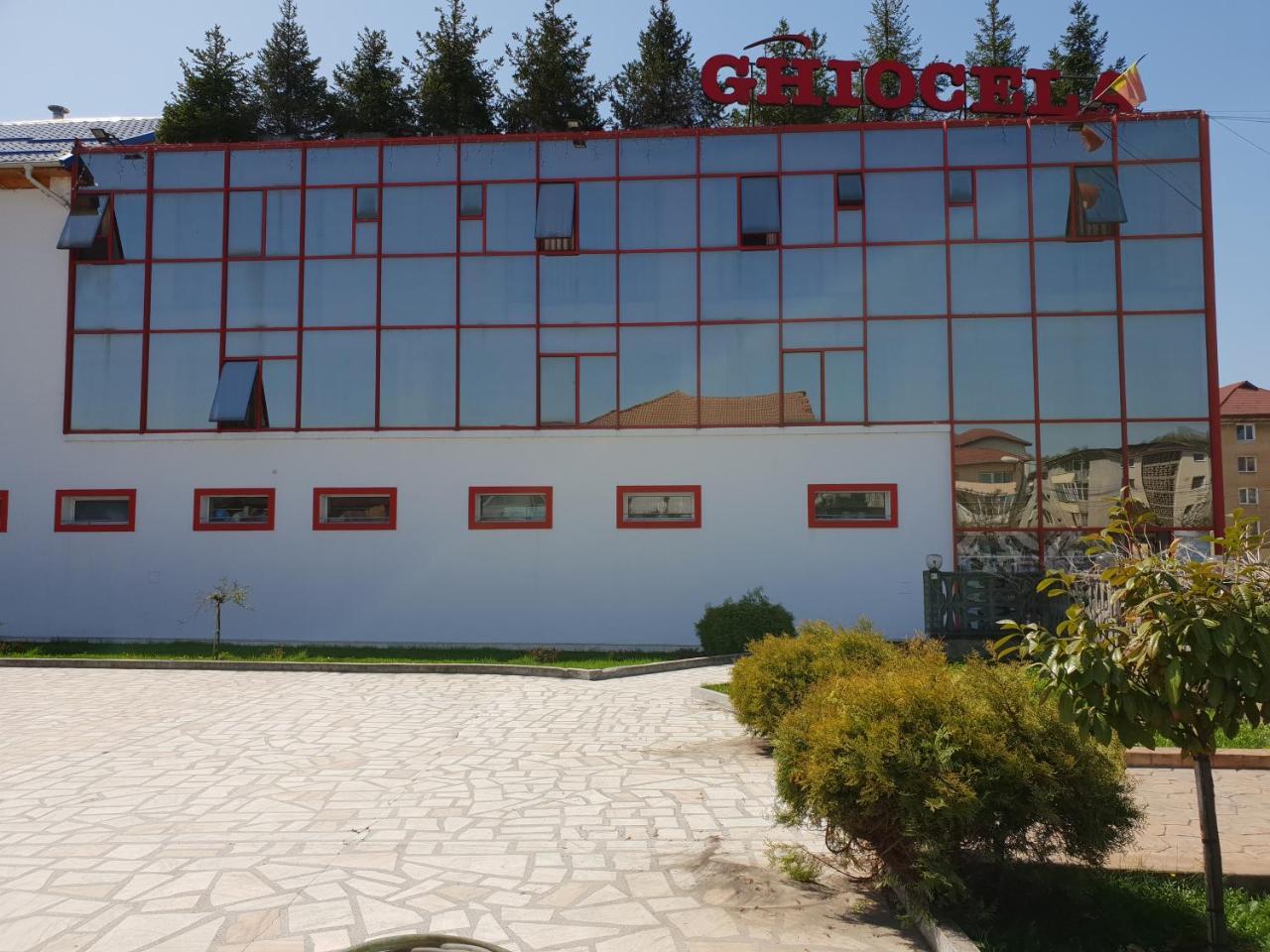 Motru Pensiunea Ghiocela מראה חיצוני תמונה